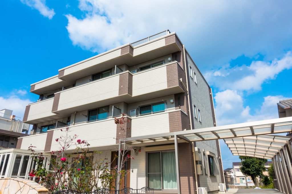 大東建託の一棟アパートを売却するには？売却手順と注意点を解説